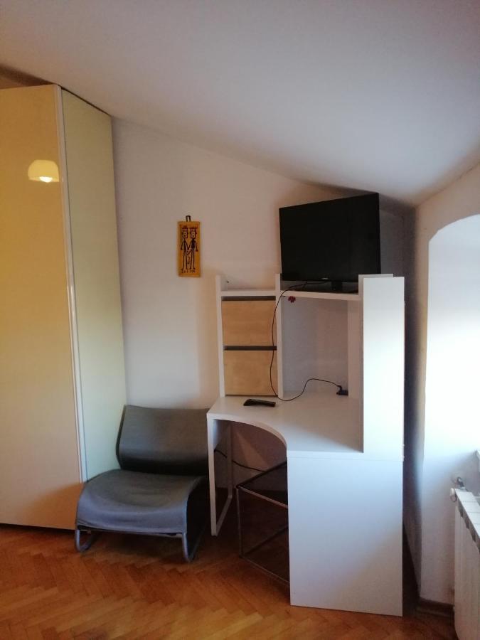 Apartment Kandler - Spacious And Confortable Trieste Luaran gambar