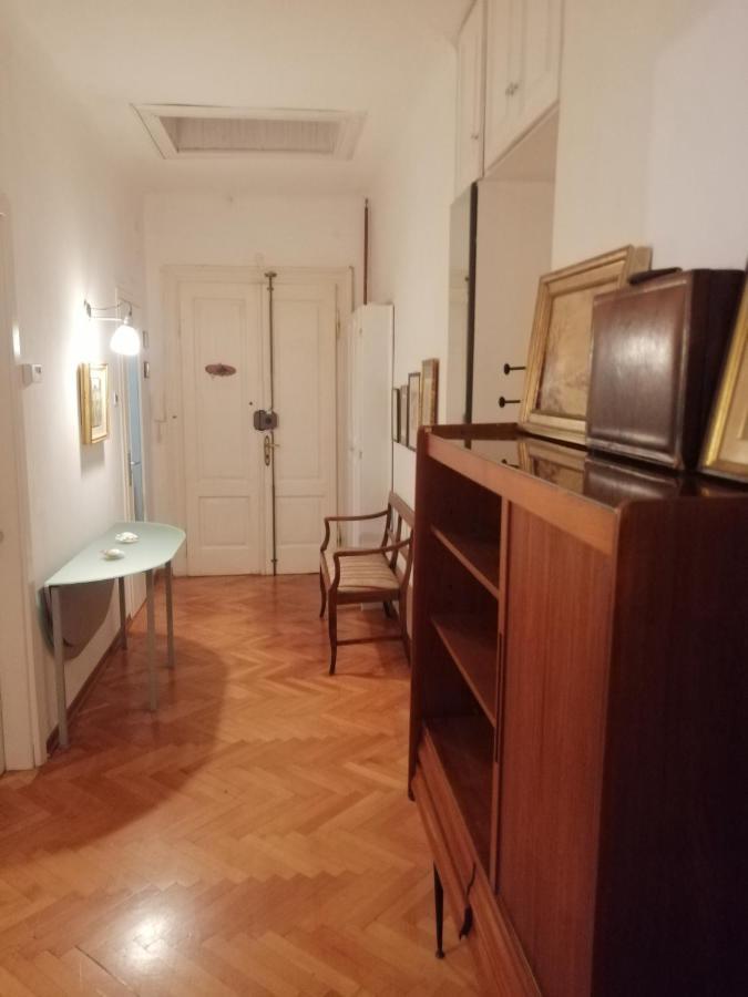 Apartment Kandler - Spacious And Confortable Trieste Luaran gambar