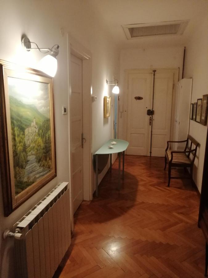 Apartment Kandler - Spacious And Confortable Trieste Luaran gambar